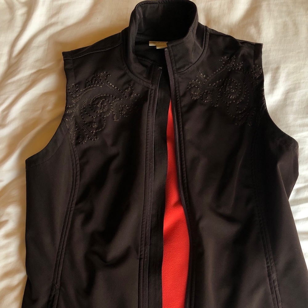 Woman’s Ariat Soft Shell Vest